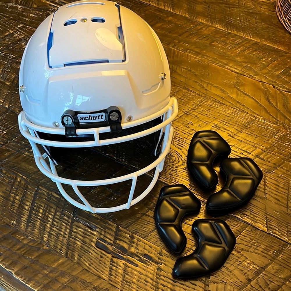 Schutt F7 LTD Football Helmet Adult Large 🏈